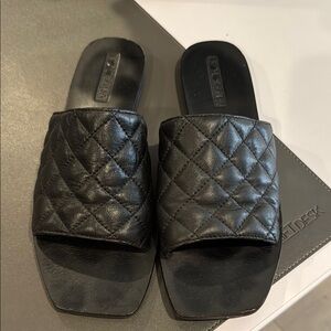 Solsana Chic Black Quilted Slide Sandals